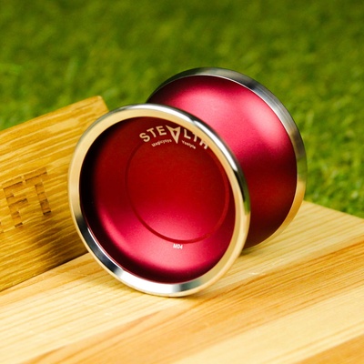 Magicyoyo STEALTH-M04 bimetalové Červené yoyo stříbrné kraje