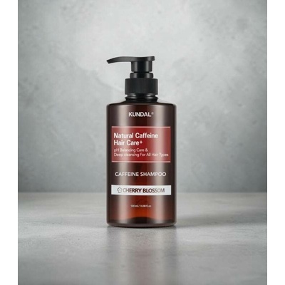 KUNDAL Caffeine Shampoo Cherry Blossom hloubkově čisticí přírodní šampon proti vypadávání vlasů 500 ml