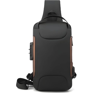 HARAHU Чанта за рамо с usb зареждане против кражба to-25611 - Черна / Кафява kp25611