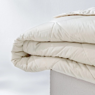 Yataş Bedding Přikrývka Morby s bavlněnou výplní 300 gr/m² celoroční 240 x 220