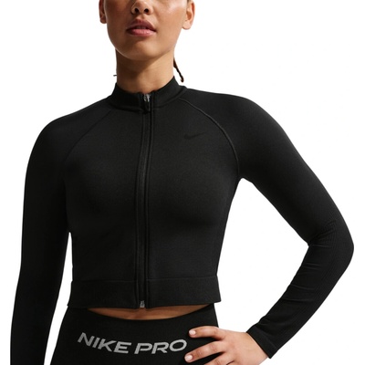 Nike Pro čierna