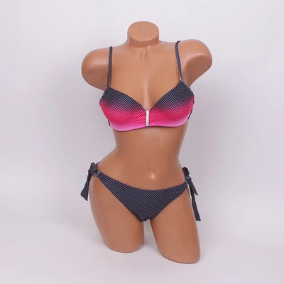 Ефектен бански в розово и графит