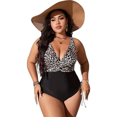 Цял макси бански в черно и леопардов десен