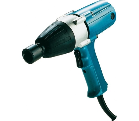 Makita 6905B