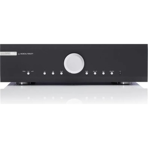 Musical Fidelity M6si Усилватели
