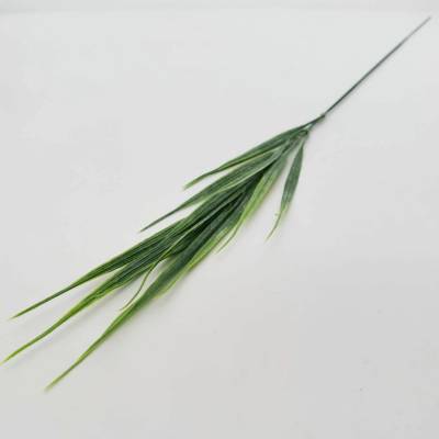 Umělá zelenobílá přízdobová tráva – výška 64 cm