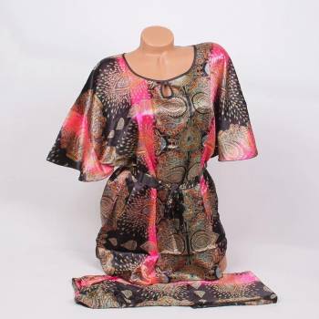 Image 1 of Сатенена пижама в черно и цикламено с орнаменти