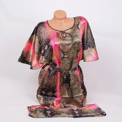 Сатенена пижама в черно и цикламено с орнаменти