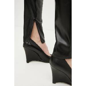 Guess Панталон PRESCILLA (W4BB18.WGIK0) - answear - 101,68 лв