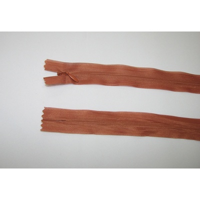 Zips krytý 3mm hnedá nedeliteľný 18cm dederon
