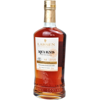 Larsen Aqua Ignis 42,3% 0,7 l (holá láhev)