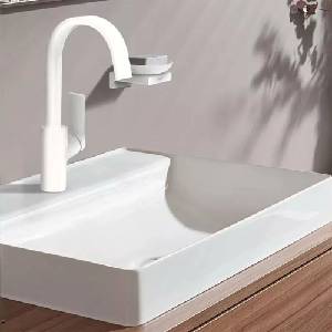 Hansgrohe Смесител за мивка Hansgrohe Vivenis 210 с въртящ се чучур, матово бял (75032700)