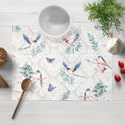 Biante bavlna prestieranie Sandra SA-471 Lastovičky s motýlikmi na svetlo sivom ornamente 35x45cm