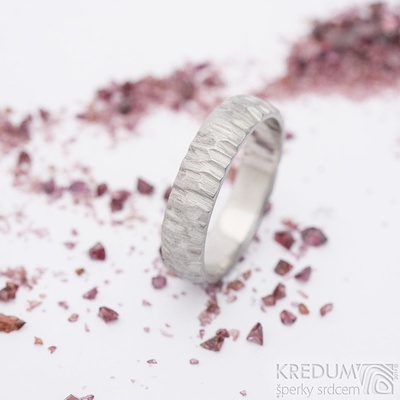 Kredum Hynek Kalista Pánský ocelový prsten Bark Klasik KS1061