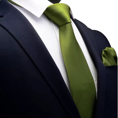 Amparo Miranda Kravata a vreckovka 7085 olivová