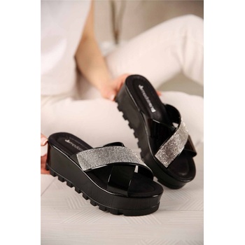 Moda Trend Дамски чехли - Черни 299535 (299535_Черно)