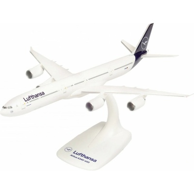 Herpa Airbus A340-642 Lufthansa "2018s" Colors Named "Mönchengladbach" Snap-Fit 1:250
