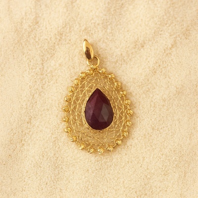 Lillian Vassago zlatý přívěsek s rubínem LLV22 GP301ST