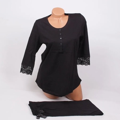 Дамска пижама в черен цвят с дантела