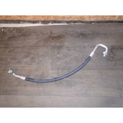 klimatrubka potrubí klimatizace AUDI A4 8W0 8W0816743BM