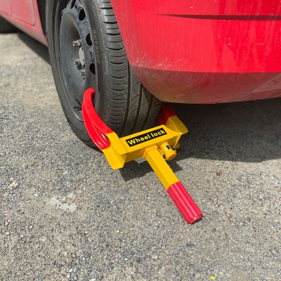 Carclever Botička na auto - zámek