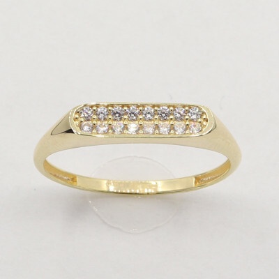 KA Y634 Zlatý prsteň so zirkónmi
