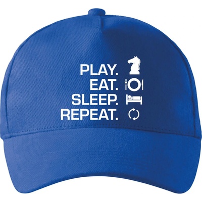 Eat sleep play šach so zahnutým šiltom a mosaznou sponou Kráľovská modrá