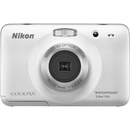 Nikon Coolpix S30