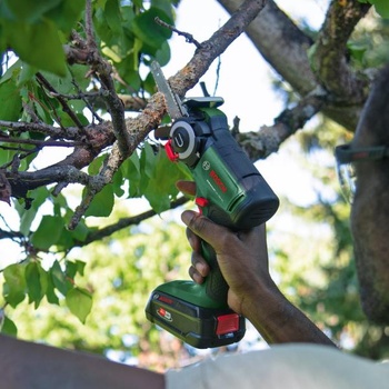 Image 1 of Bosch UniversalCut 18V-65 Solo (06033D5200)