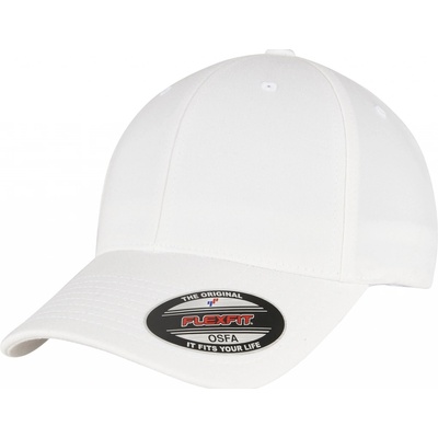 Urban Classics Alpha Shape Flexfit white