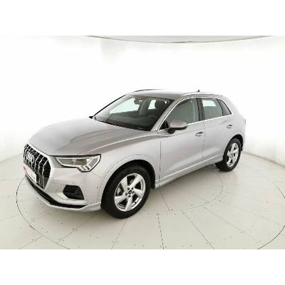 Audi Q3 35 TFSI Advanced Business 110 kW