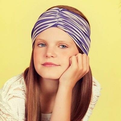 Christine Headwear Čepice Petite Swan vzor Blue Stripes