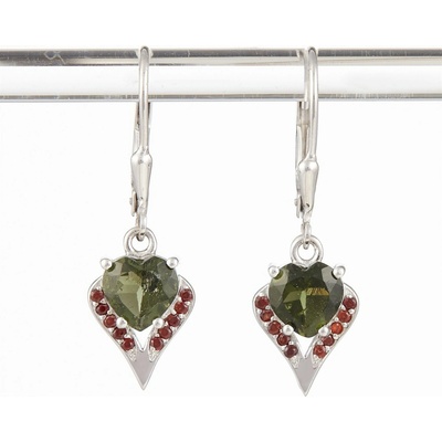 My Moldavite Stříbrné náušnice s vltavíny a granáty srdce 265G-4