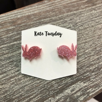 Olive Felix Veľkonočné náušnice s ružovým trblietavým zajačikom FE50070318973271HI