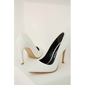 Moda Trend Дамски елегантни обувки от лак - Бели #320755 (320755_Бяло)