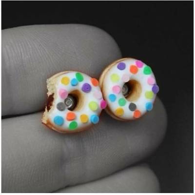 CircusMind sladké náušnice pecky Fimo Donutky s posypem S1485
