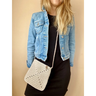 Háčkovaná kabelka Square bag mini 751 bílá