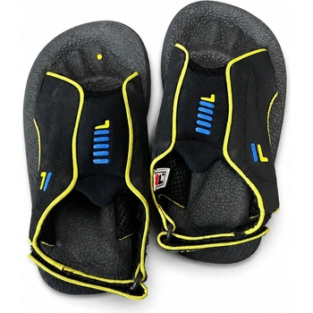 Fila sandály