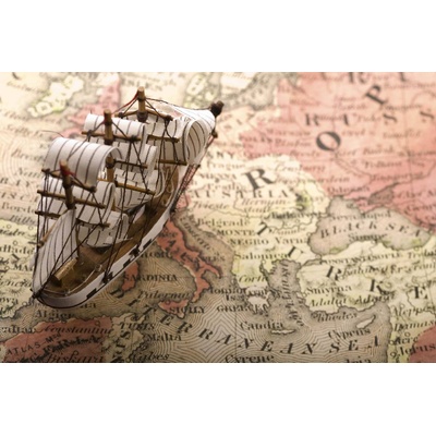 DIMEX ART Флизелинов фототапет модел на кораб върху картата 375 x 250 см