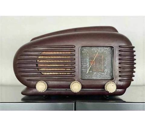 Ceduľa Radio retro