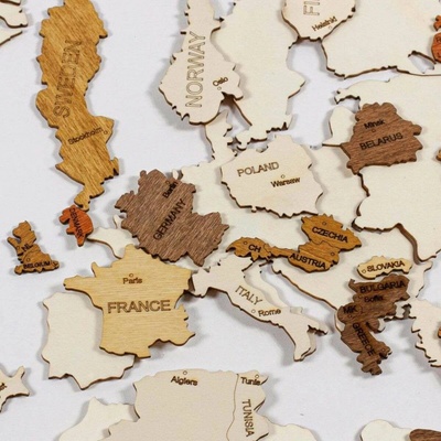 Drevená mapa sveta puzzle Premium