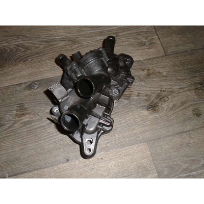 čerpadlo vodní VW Polo 6R0 1,4 TSI 04E121121A
