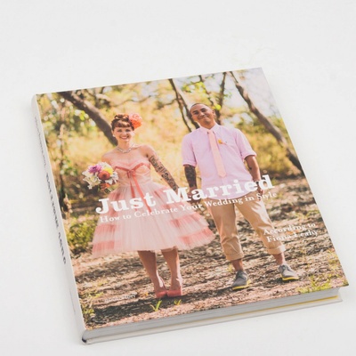 Just Married: How to Celebrate Your Wedding i- Fiona Leahy - Author, Editor