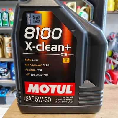 Motul 8100 X-Clean+ 5W-30 5 l