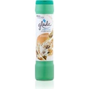 Glade Shake n´ Vac osviežovač kobercov a pohlcovač pachov Magnolia & Vanilla 500 g