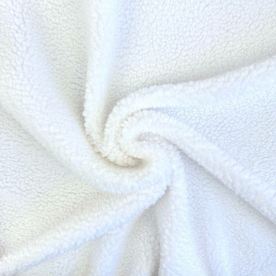 Beránek Sherpa Boucle – Bílá