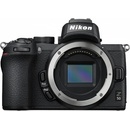 Nikon Z50 + DX 16-50mm VR + FTZ (VOA050K004)