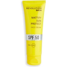 Revolution Skincare Krém na obličej SPF50 Mattify Sun Protect 50 ml