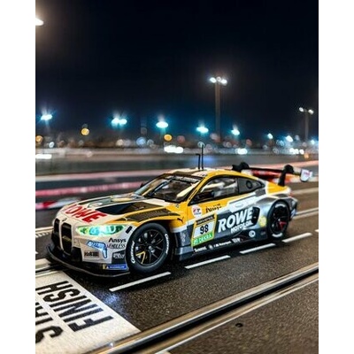 Carrera BMW M4 GT3 Evo ROWE Racing č.98 24h Nürburgri