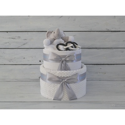 dortNEdort Dvoupatrový černobílý plenkový dort se sloníkem a chrastítkem Miminko se narodilo a jsou mu 3 měsíce Bílá deka slon a černobílé tvary pro chla